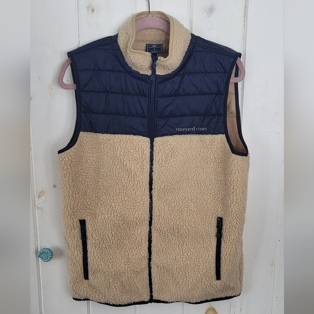Vineyard Vines Sherpa Full Zip Puffer Vest